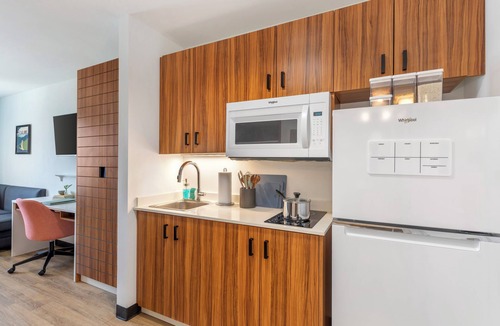 North Westminster Hotel | Uptown Suites Extended Stay Denver CO – Westminster