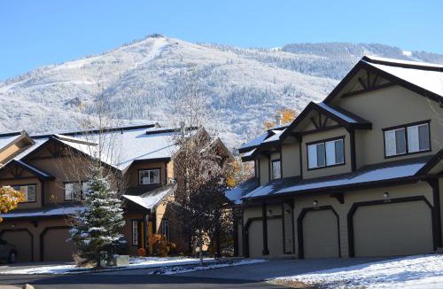 Steamboat Springs Apartment | V1414 - Villas at Walton Creek