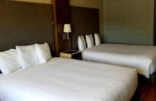 Castle Rock House | Vacation Day Is Always A Great Idea! Close to Douglas County Fairgrounds