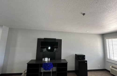 Lebec Hotel | Vagabond Inn - Lebec