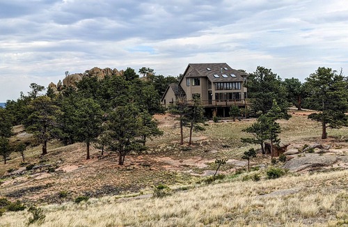 Granite Canon House | Vedauwoo, Curt Gowdy State Park, Cheyenne, and Laramie close!