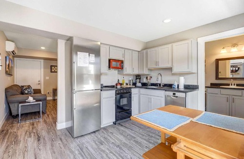 Colorado Springs Apartment | Vermijo Nook Walk to OCC Downtown w Fire Pit