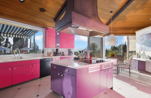 Encino Villa | Via Vallarta - An Architecturally Significant California Modern Home
