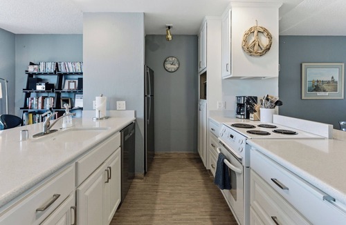 Watsonville Condo | VIEWS TO CALM THE SOUL - A PERFECT GETAWAY