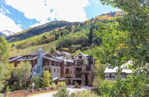 Telluride Apartment | Viking Lodge B218