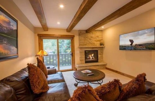 Vail Condo | Villa Cortina Vail Village, Walk To Lifts