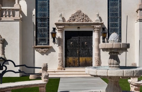 Southeast Heights Villa | Villa de San Rafael - Historic Estate by Arrivls