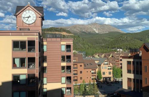 Peak 9 Apartment | Village at Breckenridge 4604 Sunny Ski in & Out King Studio Open Hot Tubs & Pool