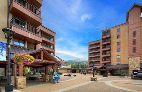 Peak 9 Resort | Village at Breckenridge, A Vail Resorts Property
