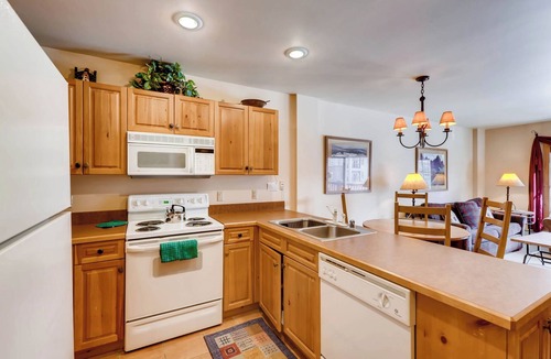 River Run Condo | Village Condo, Walk to Slopes, heated pool access