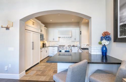 Mountain Village Apartment | Villas at Cortina Penthouse 11 by Alpine Lodging Telluride