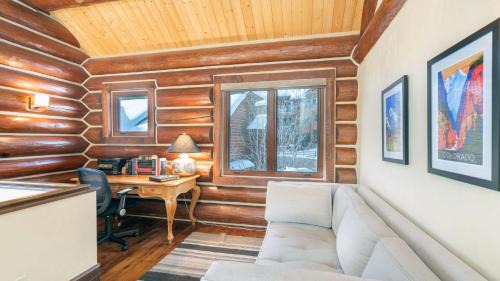 Mountain Village House | Villas at Tristant 137 by AvantStay