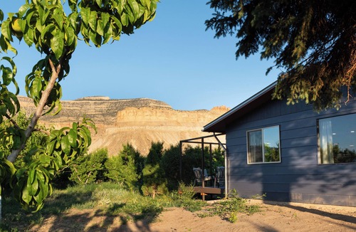 Palisade House | Vinelands Retreat in Colorado's Wine Country