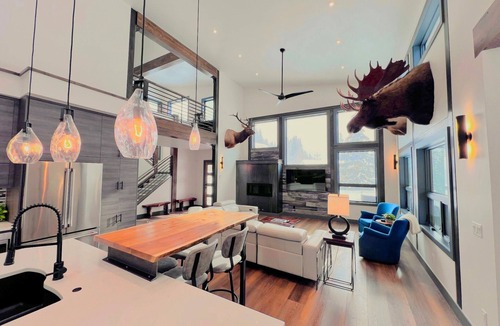 Breckenridge Ski Chalet | Vista Azul Hideaway Private Hot Tub Mountain Views