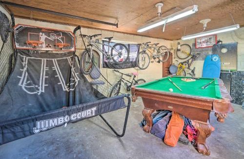 Canon City House | Walk to Arkansas Riverwalk Trail: Cañon City Home