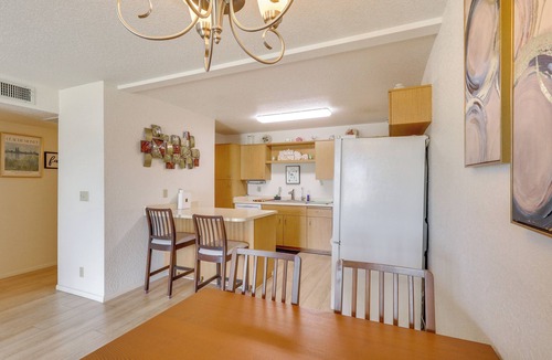 Lake Havasu City Condo | Walk to Dwtn Spots! Lake Havasu Extended Stay