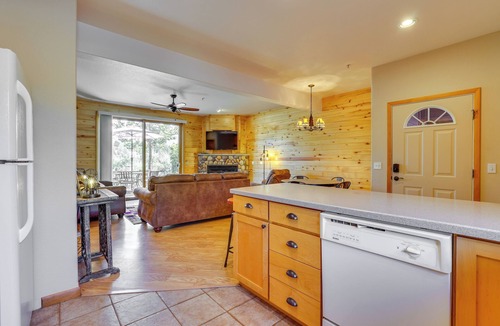 Grand Lake Apartment | Walk to Main Street: Grand Lake Condo w/Patio