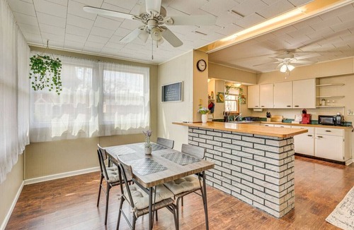 Medina Apartment | Walk to Medina Square - Historic 1880 Home!