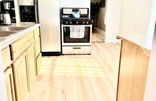 Canon City House | Walk to Royal Gorge Railroad, River & Rafting Adventures!