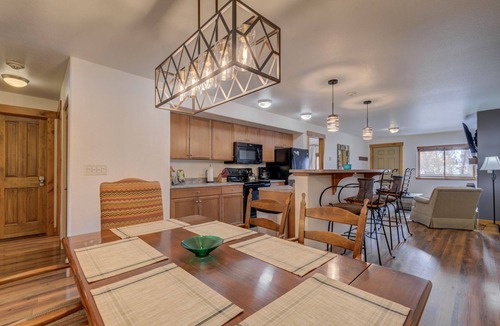 Downtown Steamboat Springs Condo | Walk to Ski area, Heart of Downtown Steamboat, & Free Bus Route!
