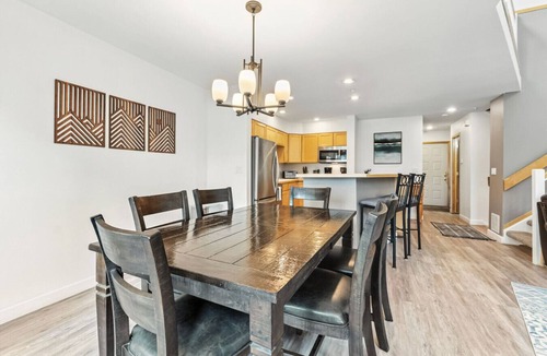 Breckenridge Villa | Walk to Snowflake Lift + walk to Main St