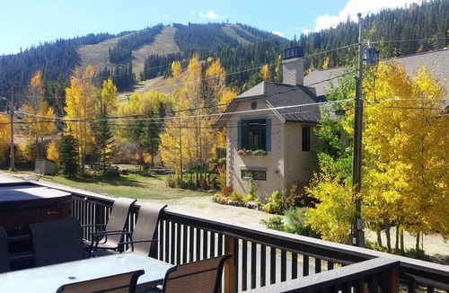 Old Town Ski Chalet | Walk to Winter Park Lifts - Private Hot Tub - Pet Friendly - Custom Duplex
