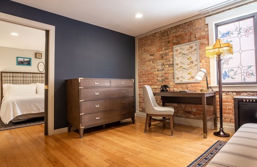Glenwood Springs Hotel | Walkable Boutique Hotel Near Museums, Dining, Shopping & Downtown Attractions