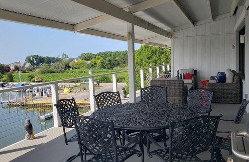 Gypsum Condo | Water Front Family Retreat