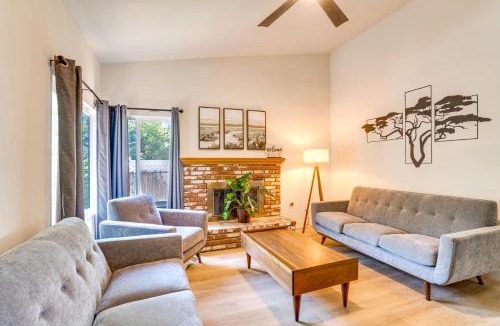 Lake Elsinore House | Water-View Home w/Hot Tub in Lake Elsinore!