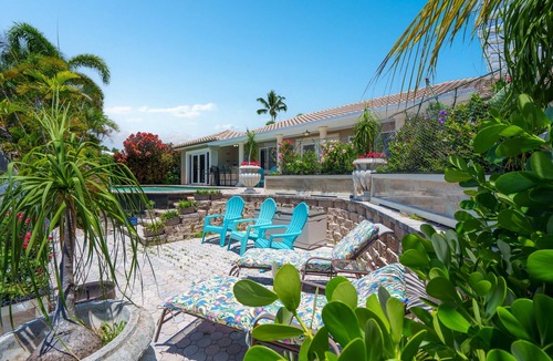 Bermuda Riviera House | Waterfront Home Steps to Beach