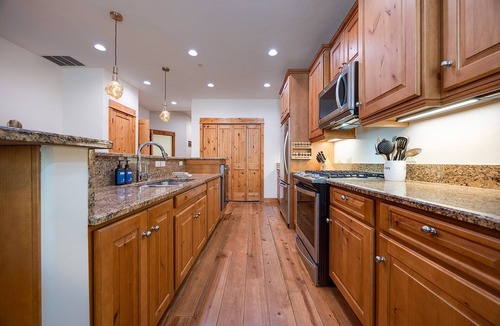 Downtown Steamboat Springs Condo | WATRI | Newly Listed | A/C | Downtown | Yampa River Views | Gas Grill | Pet Frie