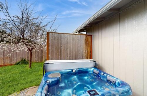 McKinleyville House | Wavesong Refuge