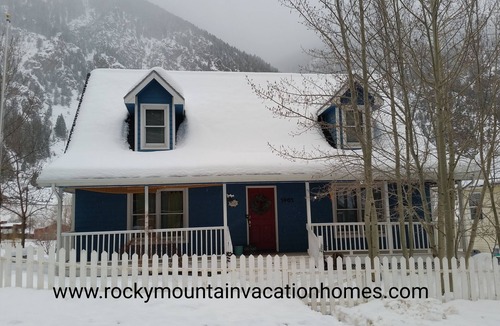 Historic District House | We don't have a hot tub, but pets stay FREE!