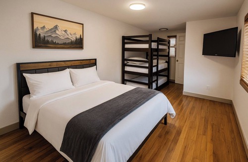 Grand Lake Hotel | Wedding-Approved Private Hotel in Downtown Grand Lake. Walk to Everything.