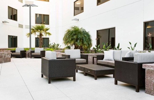 Redwood City House | Welcome to Courtyard in Redwood City!