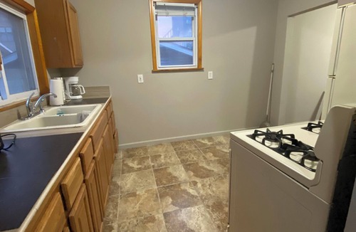 Ohio City House | Welcoming 3-bedroom house with AC in vibrant Cleveland
