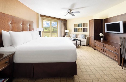 Mount Crested Butte Hotel | Welcoming Mountain Suite w/Unmatched Scenic Views Ideal for Couple Stays