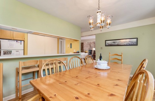 Windcliff Estates House | Werlein Family Vacation At Windcliff 4 Bedroom Home by RedAwning