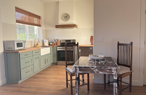 Santa Ynez Apartment | Westbrooks Olive Door Studio- Cozy Mediterranean Suite in Santa Ynez hills