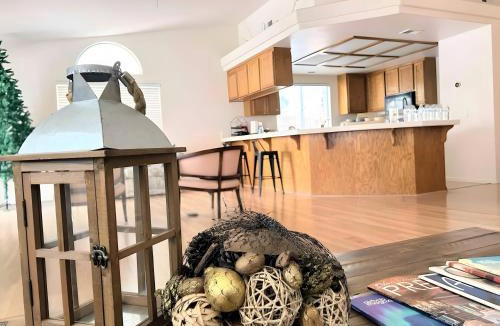 Hemet House | Western Horizon Home