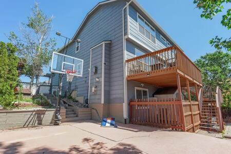 Cheyenne Meadows House | Whistler Hollow! Family Home, Bball Court, Firepit