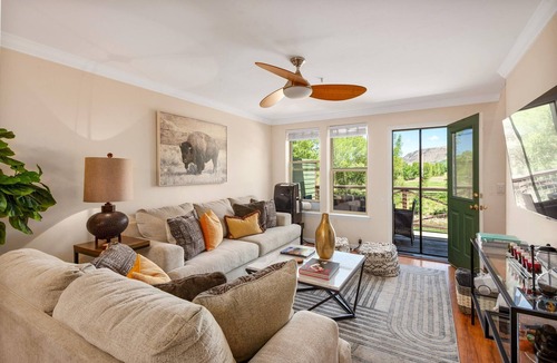 Basalt House | Willits Lakeside Townhome, 18 miles to Aspen