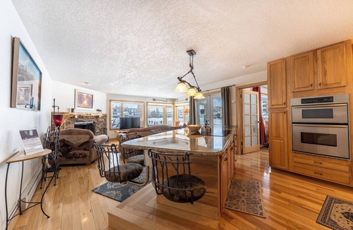 Lakeside Village Apartment | Willows #1704 by Summit County Mountain Retreats