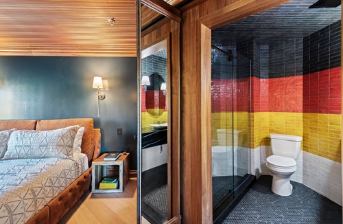 Moab Hotel | Wolfe's Hotel Moab