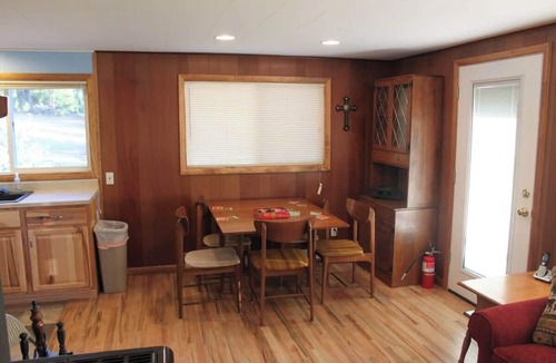 Black Hawk Cabin | Wonder-View Lodge with Private Panoramic Mountain Views!