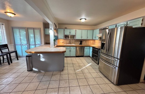 Gunnison House | Wonderful home! 4-bedroom 3 full bath, in heart of Gunnison for your getaway.