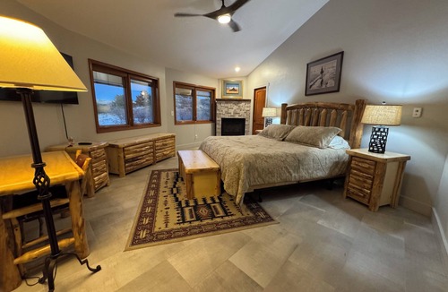 Canon City House | Working Ranch House with Astonishing Mountain & Valley Panoramic Views