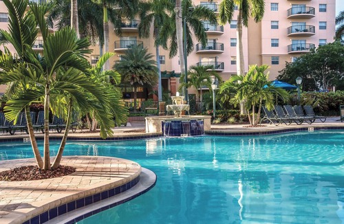 Survey Creek Condo | Wyndham Palm-Aire | 4BR Suite Pool & Resort Access