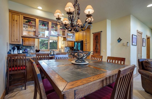 Steamboat Springs House | X2839 | Vaulted Ceilings | A/C | Pool | Close to Slopes | Hot Tub