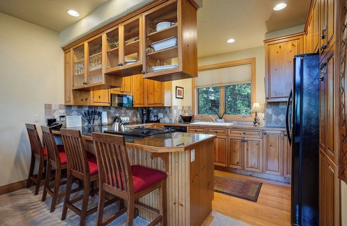 Steamboat Springs House | X2839 | Vaulted Ceilings | A/C | Pool | Close to Slopes | Hot Tub